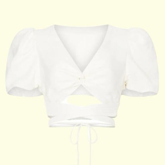 ASTR The Label Nuria Wrap Cropped Top in White Womens M - Picture 4 of 5